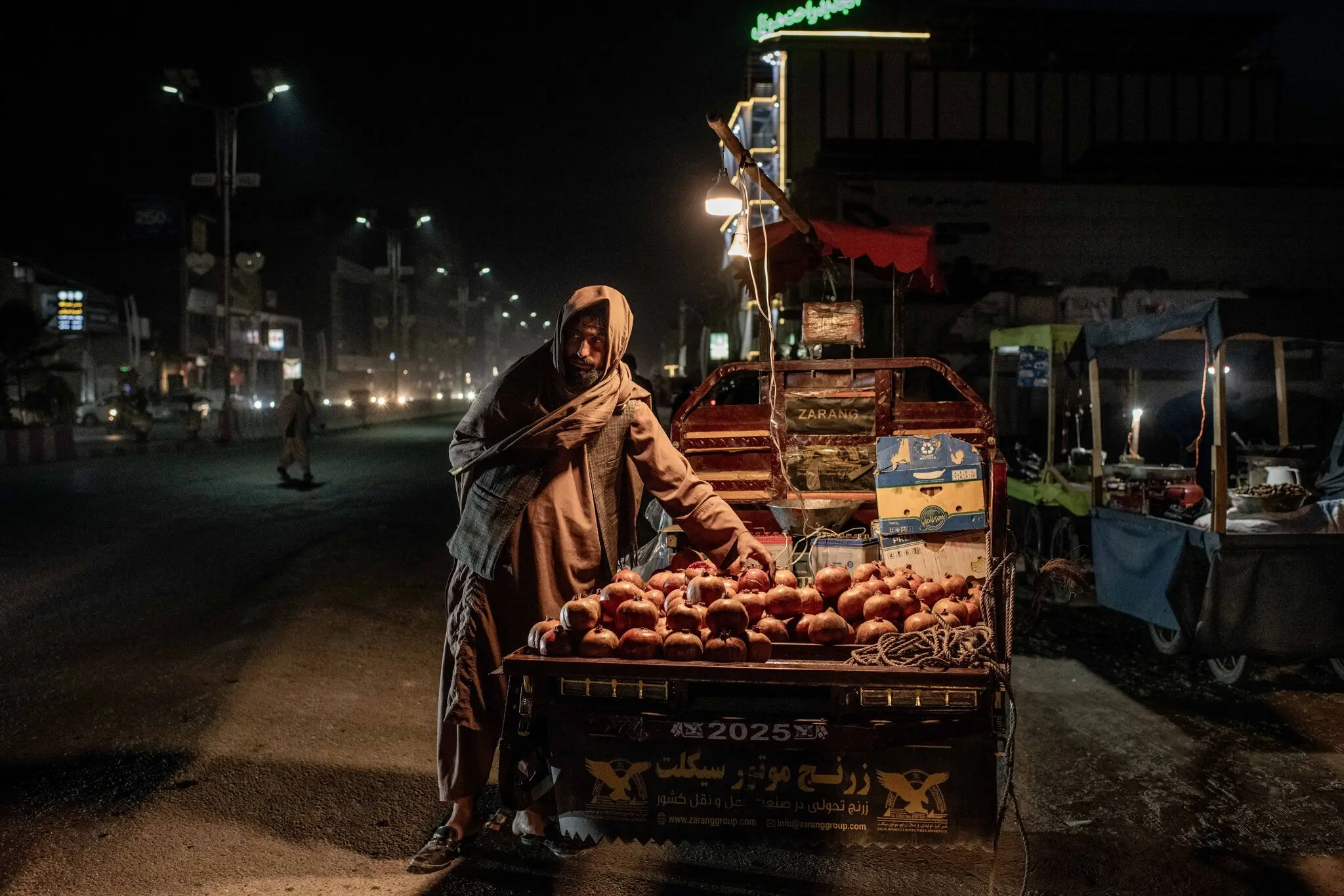 Торгова війна Пакистану й Афганістану: як блокада кордону руйнує регіон